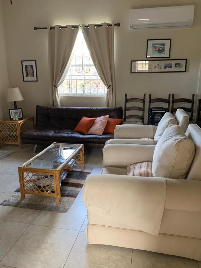 Raivens Nest Bed And Breakfast Christ Church Extérieur photo